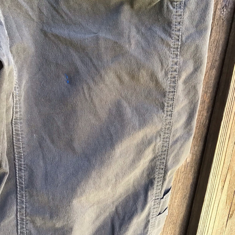 KUHL Free Range Gray Cargo Hiking Pants Outdoor Trail Utility Size 8 Regular - Picture 2 of 9